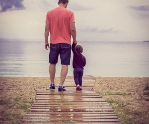 father, daughter, holding hands-822550.jpg